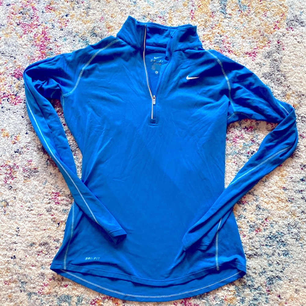Nike half zip 👟